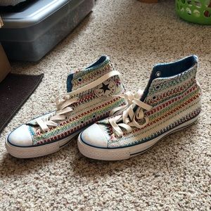 Brand new printed size 6 converse
